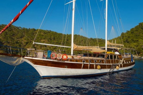 26 m Gulet · 8 Kabin · Fethiye