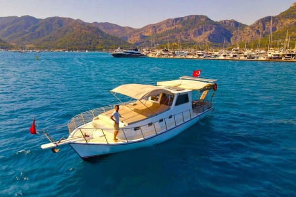 13 m Gulet · 2 Kabin · Göcek