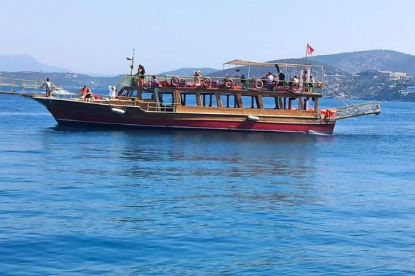 24 m Gulet · Kuşadası