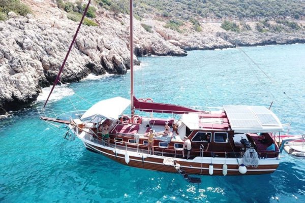 16 m Gulet · 3 Kabin · Kalkan