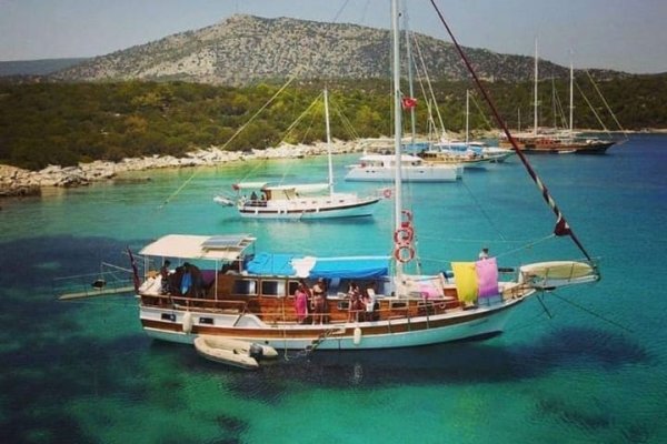 17 m Gulet · 4 Kabin · Bodrum