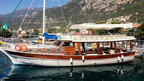 18 m Gulet · Kaş