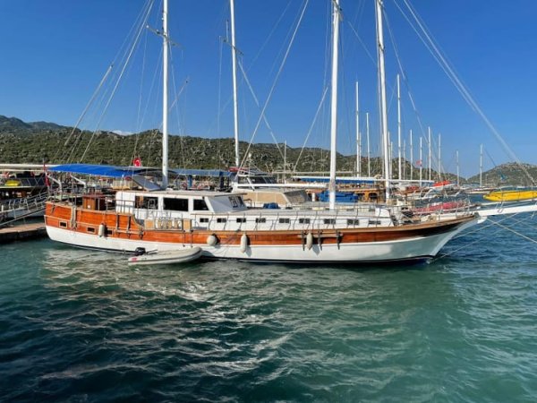 23 m Gulet · 6 Kabin · Kaş