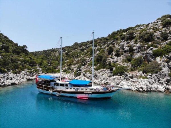 23 m Gulet · 6 Kabin · Kaş
