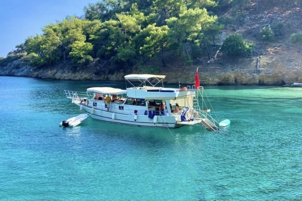 14,3 m Gulet · 2 Kabin · Göcek