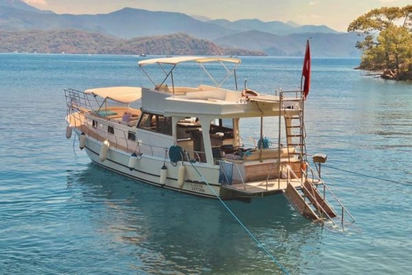 14,3 m Gulet · 2 Kabin · Göcek