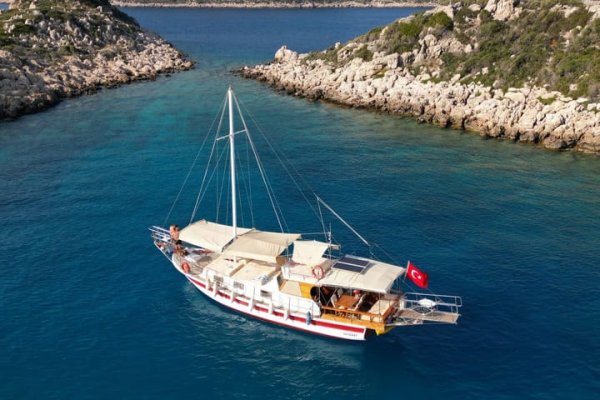 12,5 m Gulet · Kaş