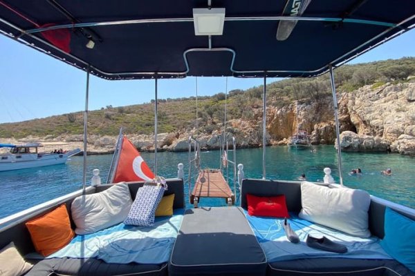 16 m Gulet · Kalkan