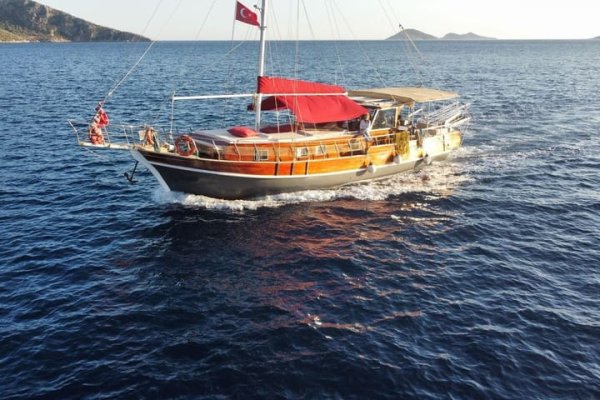 15 m Gulet · Kalkan
