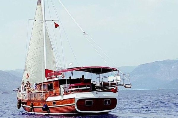 18,1 m Gulet · 4 Kabin · Fethiye