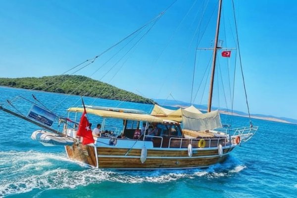 14 m Gulet · 2 Kabin · Ayvalık