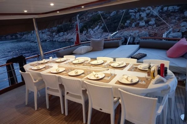 22 m Gulet · 5 Kabin · Bozburun