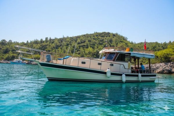 11 m Gulet · 1 Kabin · Datça