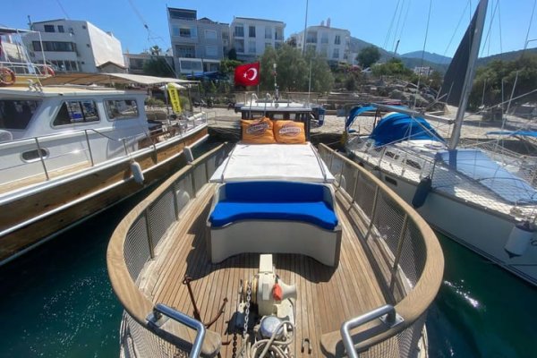 11 m Gulet · 1 Kabin · Datça