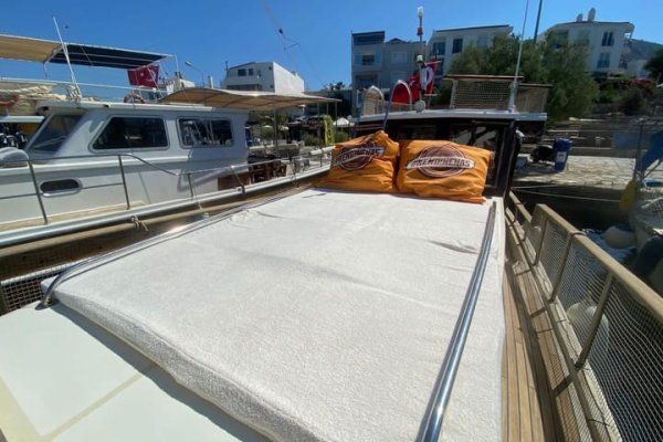 11 m Gulet · 1 Kabin · Datça