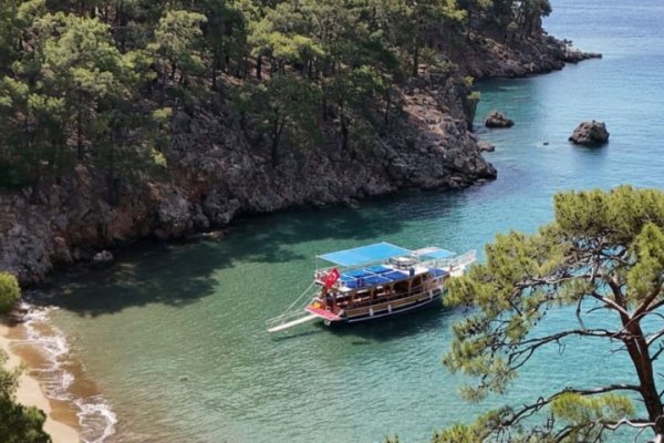 13,5 m Gulet · Adrasan