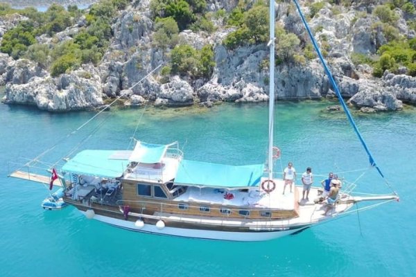 14 m Gulet · 4 Kabin · Kekova