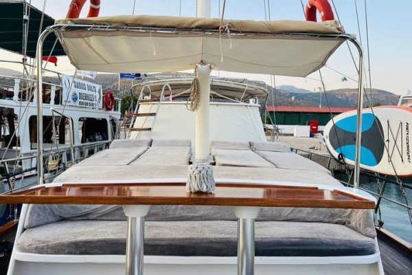 15 m Gulet · 2 Kabin · Datça