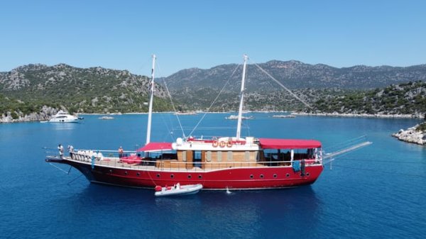 30 m Gulet · 6 Kabin · Kekova
