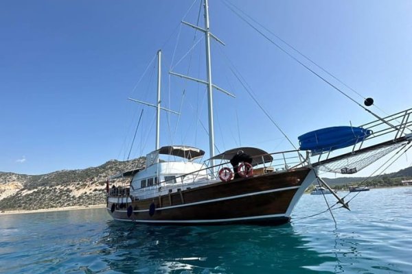 23 m Gulet · 5 Kabin · Kekova