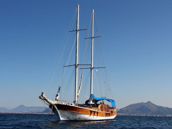 24 m Gulet · 6 Kabin · Lipari