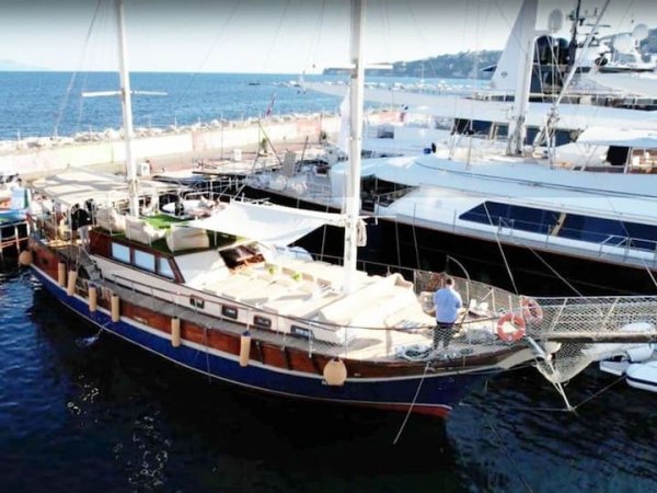 24 m Gulet · 5 Kabin · Naples