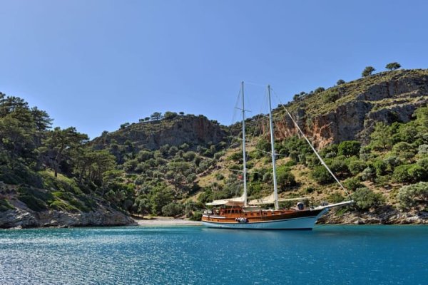 27 m Gulet · 6 Kabin · Marmaris