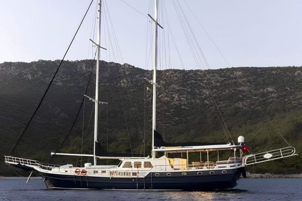 27 m Gulet · 5 Kabin · Marmaris