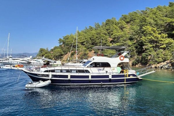 15,4 m Gulet · 2 Kabin · Göcek