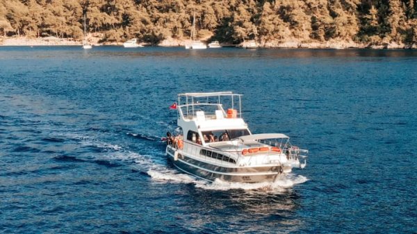 15,4 m Gulet · 2 Kabin · Göcek