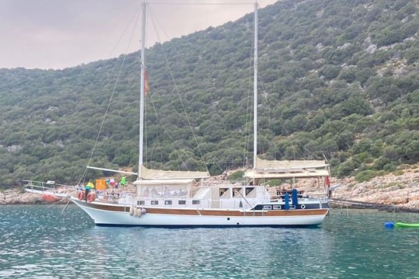 21 m Gulet · 6 Kabin · Kekova