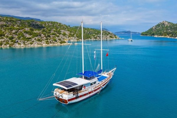 25 m Gulet · 8 Kabin · Fethiye