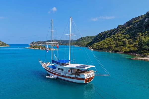 25 m Gulet · 8 Kabin · Fethiye