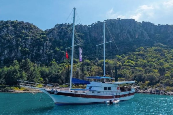 25 m Gulet · 8 Kabin · Fethiye