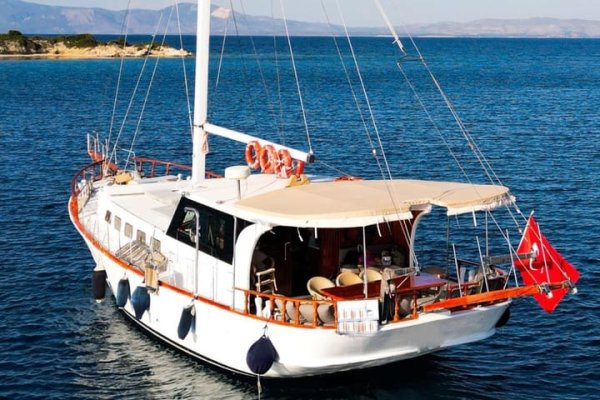 20 m Gulet · Çeşme