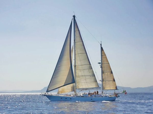 22 m Gulet · 4 Kabin · Procida