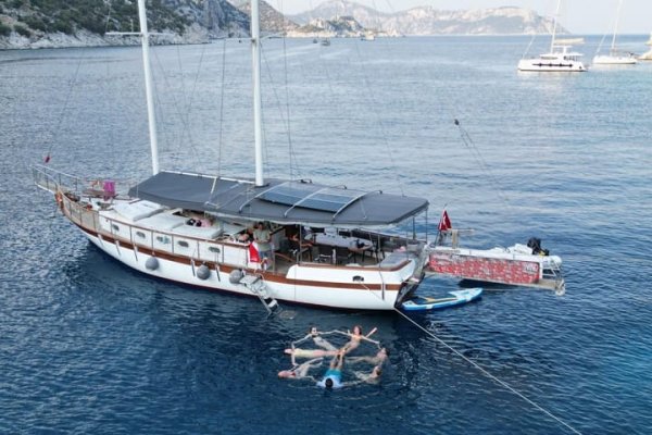 17 m Gulet · 3 Kabin · Marmaris