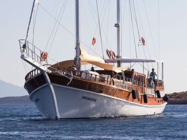 28 m Gulet · 9 Kabin · Zakynthos