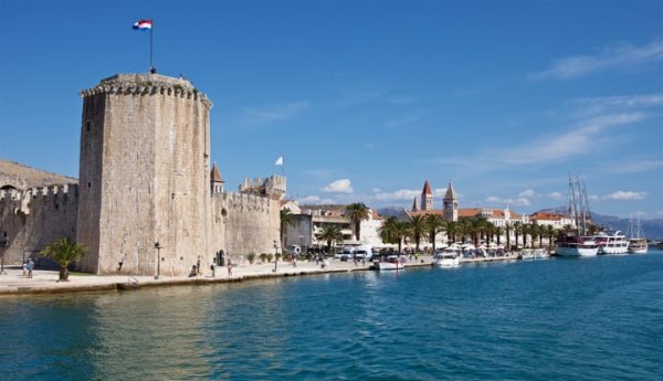 27 m Gulet · 6 Kabin · Kaštel Gomilica