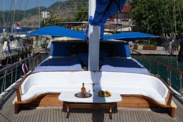 25 m Gulet · 6 Kabin · Selimiye