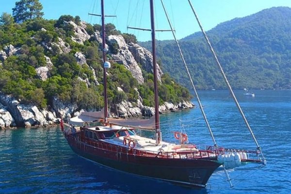 25 m Gulet · 4 Kabin · Marmaris