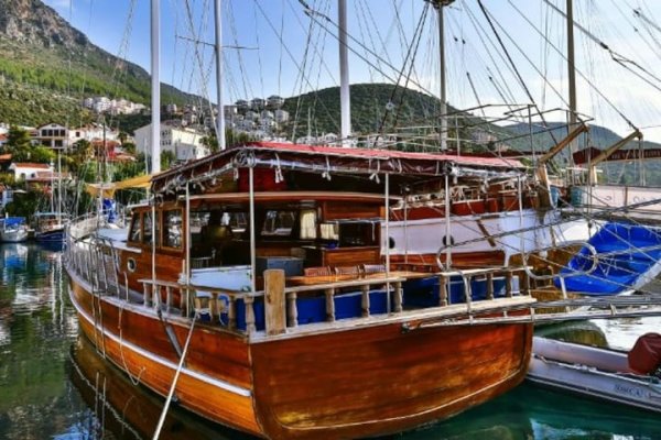 15 m Gulet · 4 Kabin · Kaş