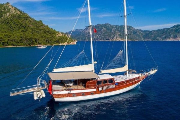 23 m Gulet · 6 Kabin · Selimiye