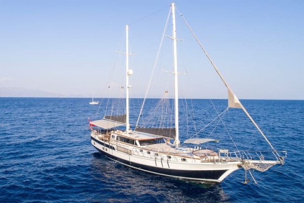 24 m Gulet · 4 Kabin · Marmaris