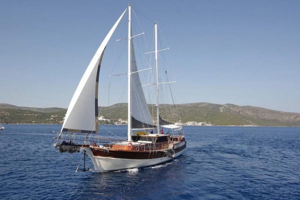 24 m Gulet · 4 Kabin · Selimiye