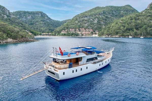 24 m Gulet · 6 Kabin · Fethiye