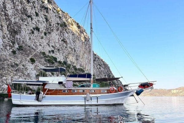 15 m Gulet · 3 Kabin · Selimiye