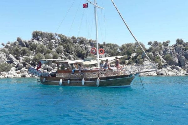 12 m Gulet · 2 Kabin · Demre
