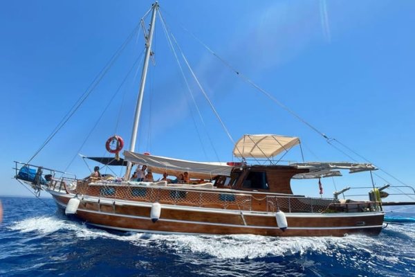 15 m Gulet · 3 Kabin · Datça