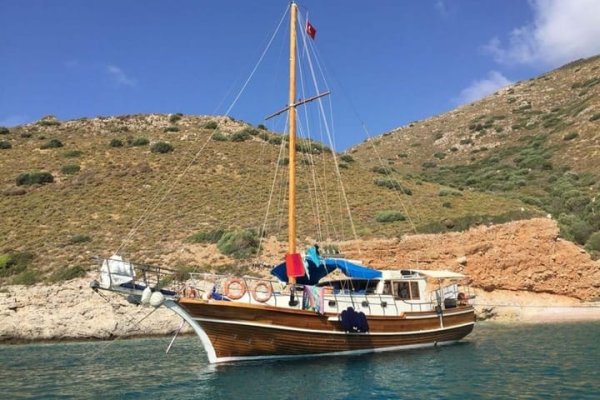 15 m Gulet · 3 Kabin · Datça
